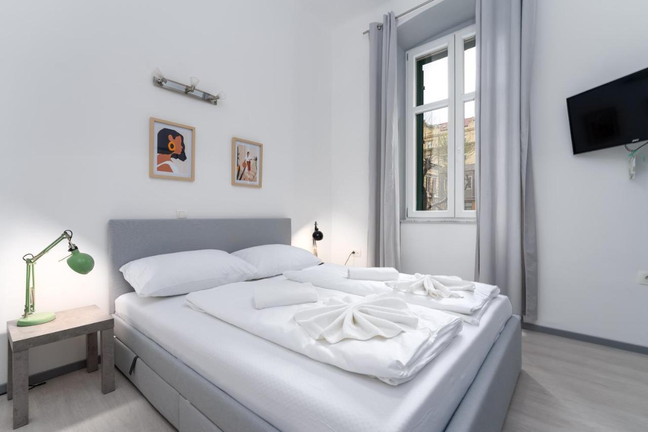 Centar Apartments Rijeka Bagian luar foto