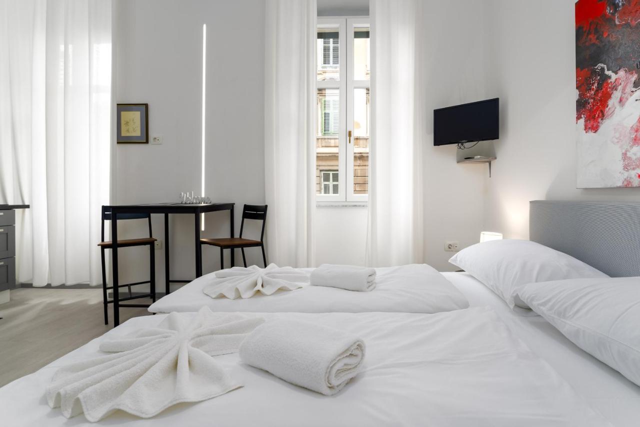 Centar Apartments Rijeka Bagian luar foto