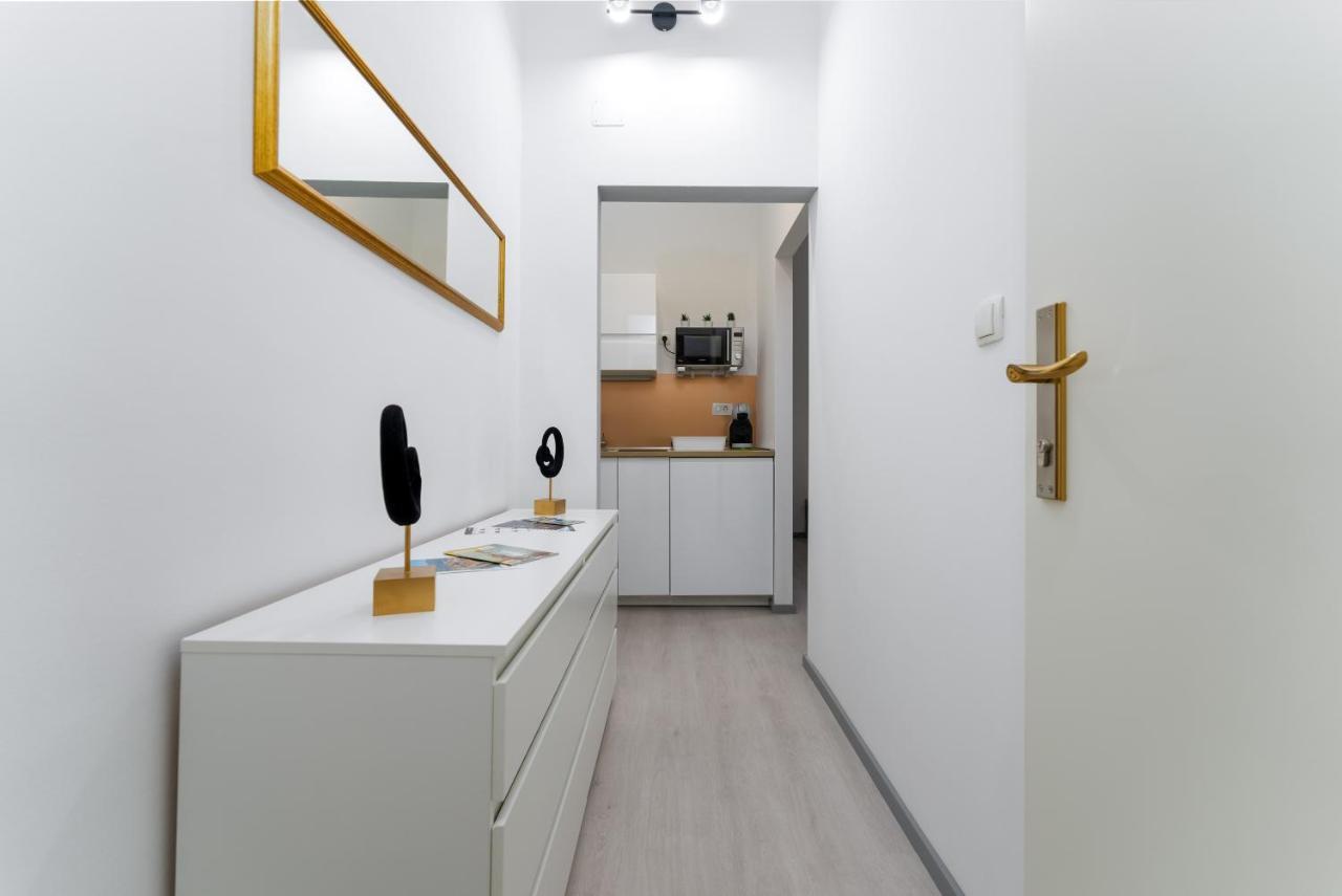 Centar Apartments Rijeka Bagian luar foto